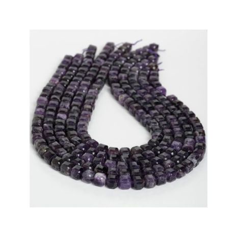 Αμέθυστος (Amethyst) σε χρώμα μοβ σχήμα κύβος ταγιέ 8.5 mm